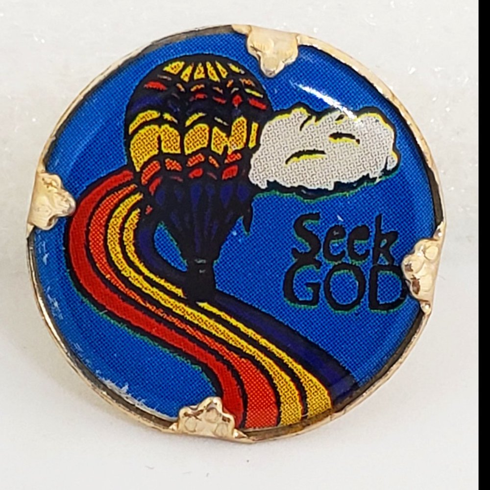 1960-70's "Seek God" Hot Air Balloon and Rainbow Blue Sky Button Pin